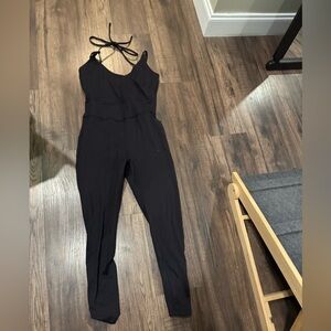 Like New Year of Ours halter black workout onesie sz L